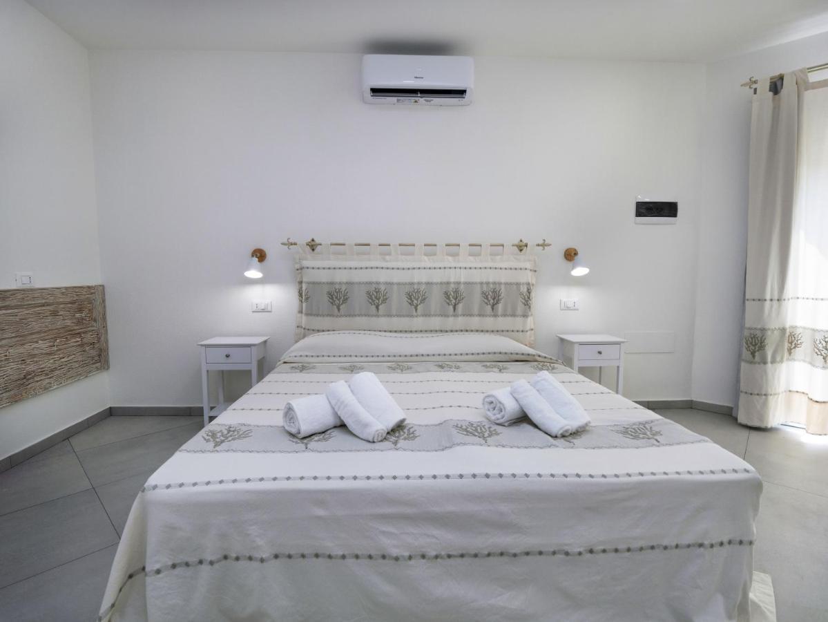 Aldo Moro Rooms Ольбия Экстерьер фото